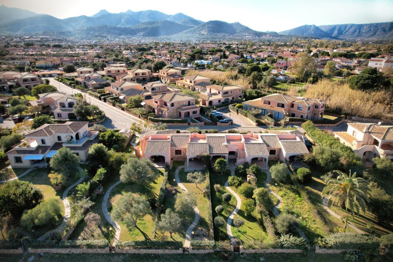 Ville Del Mar San Teodoro  Exterior photo