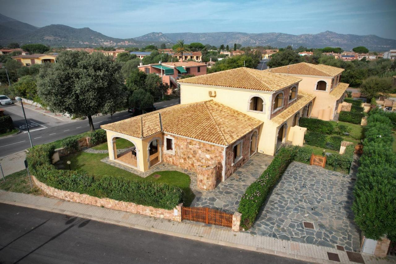 Ville Del Mar San Teodoro  Exterior photo