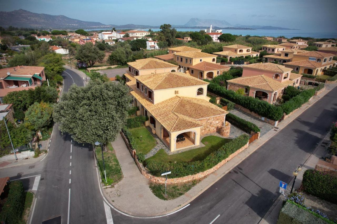 Ville Del Mar San Teodoro  Exterior photo