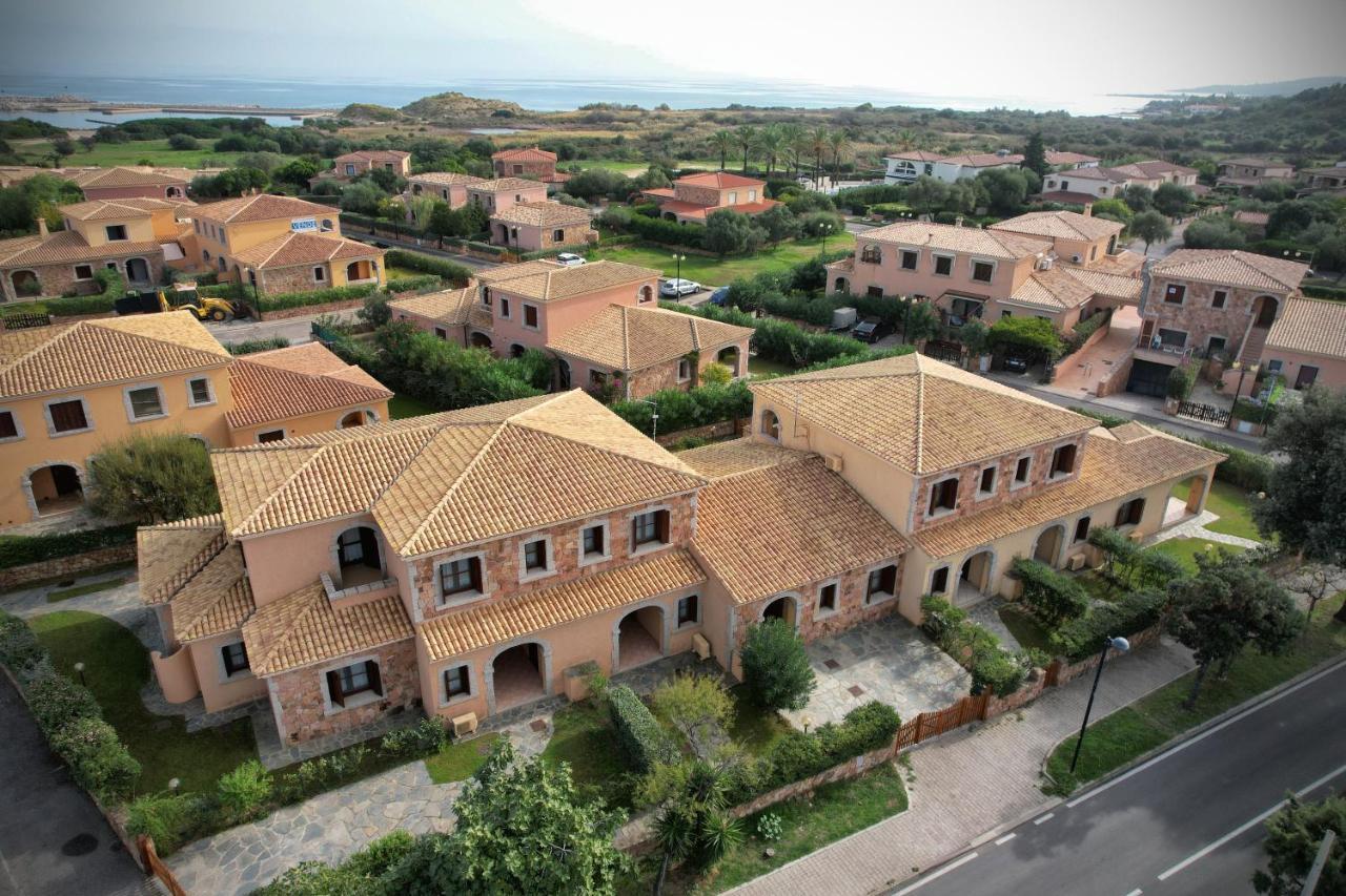 Ville Del Mar San Teodoro  Exterior photo
