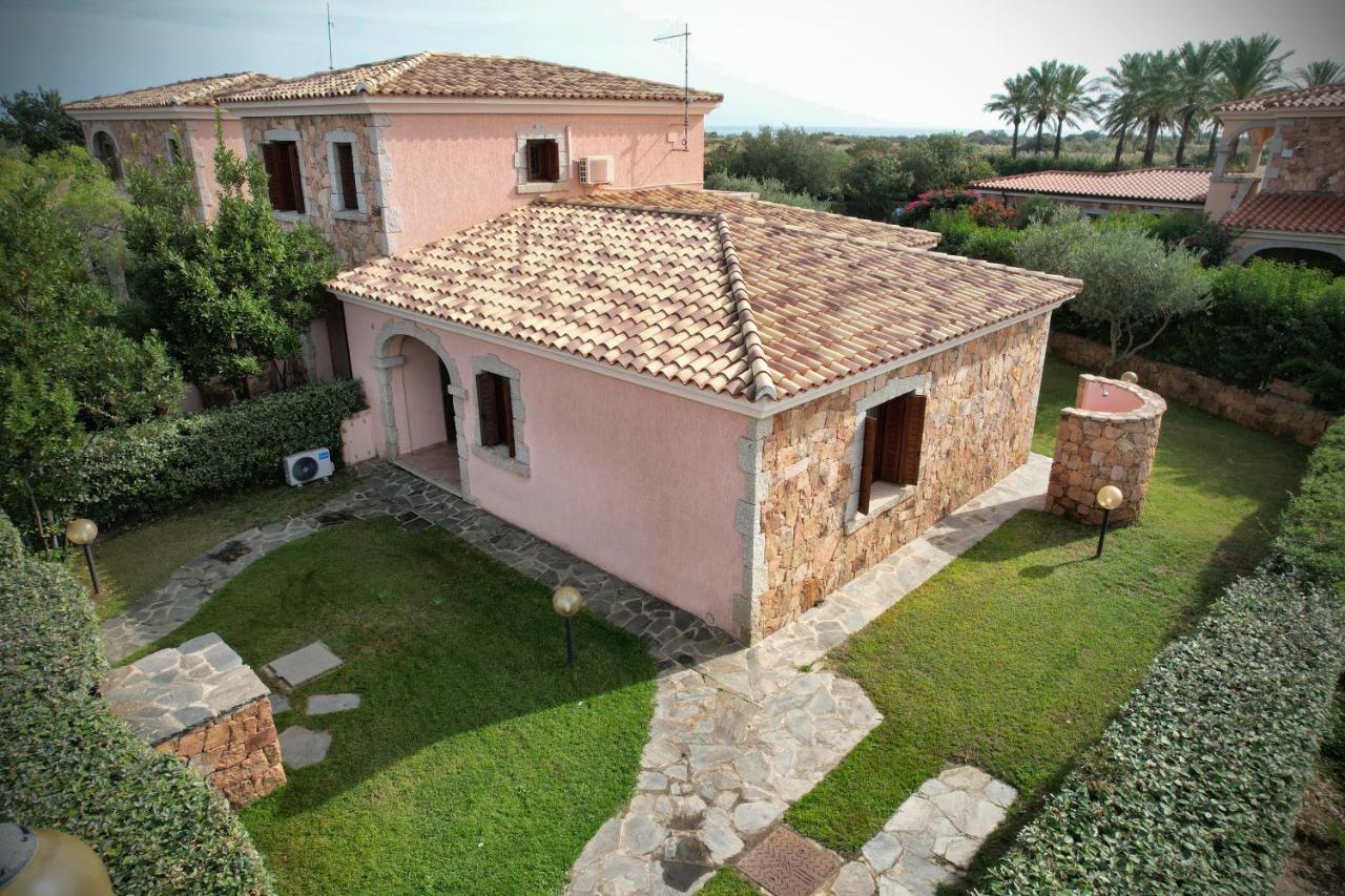 Ville Del Mar San Teodoro  Exterior photo